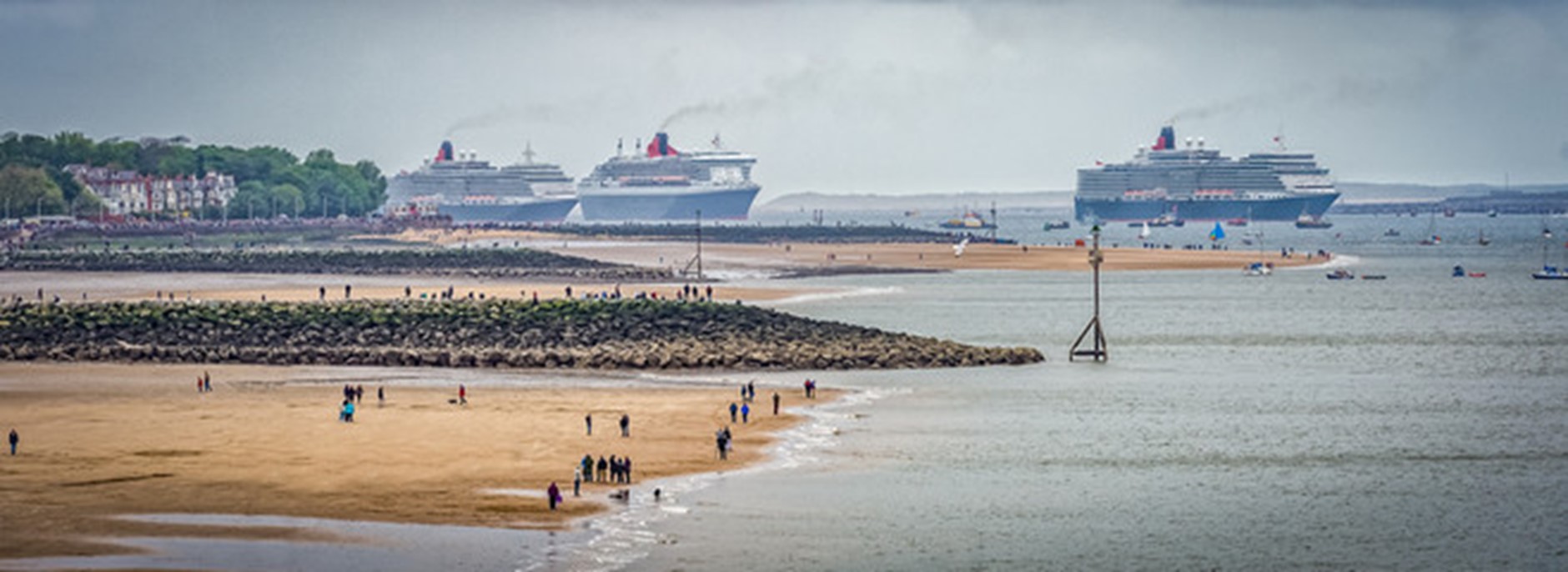 ferries going out of port in hampshire