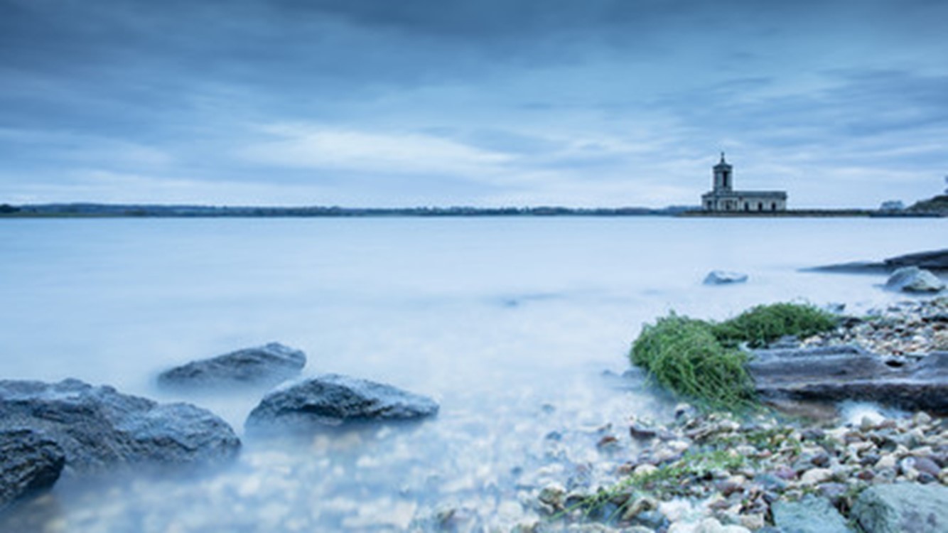 mist over rutland water